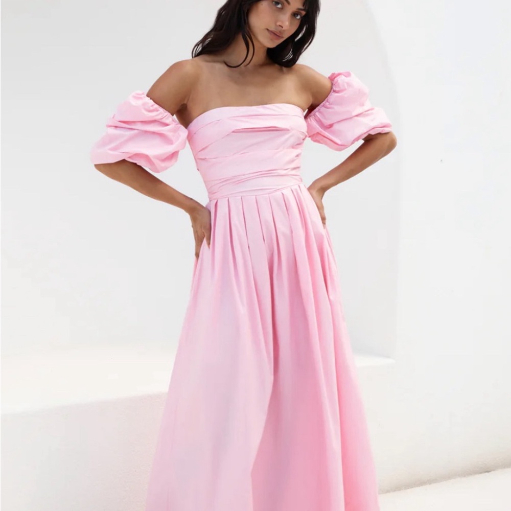 Fortunate One - Pink Bella Off-Shoulder Maxi Dress White XS